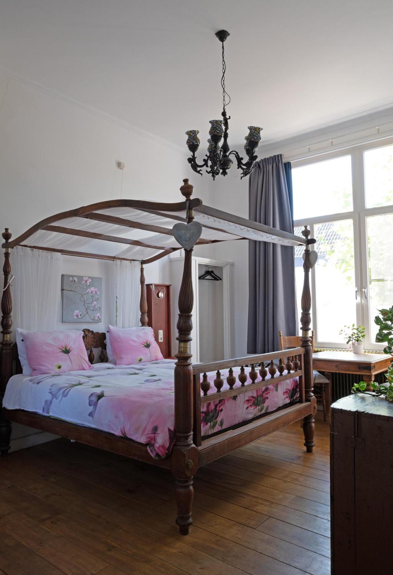 B&B Het Oude Postkantoor Yerseke Ngoại thất bức ảnh