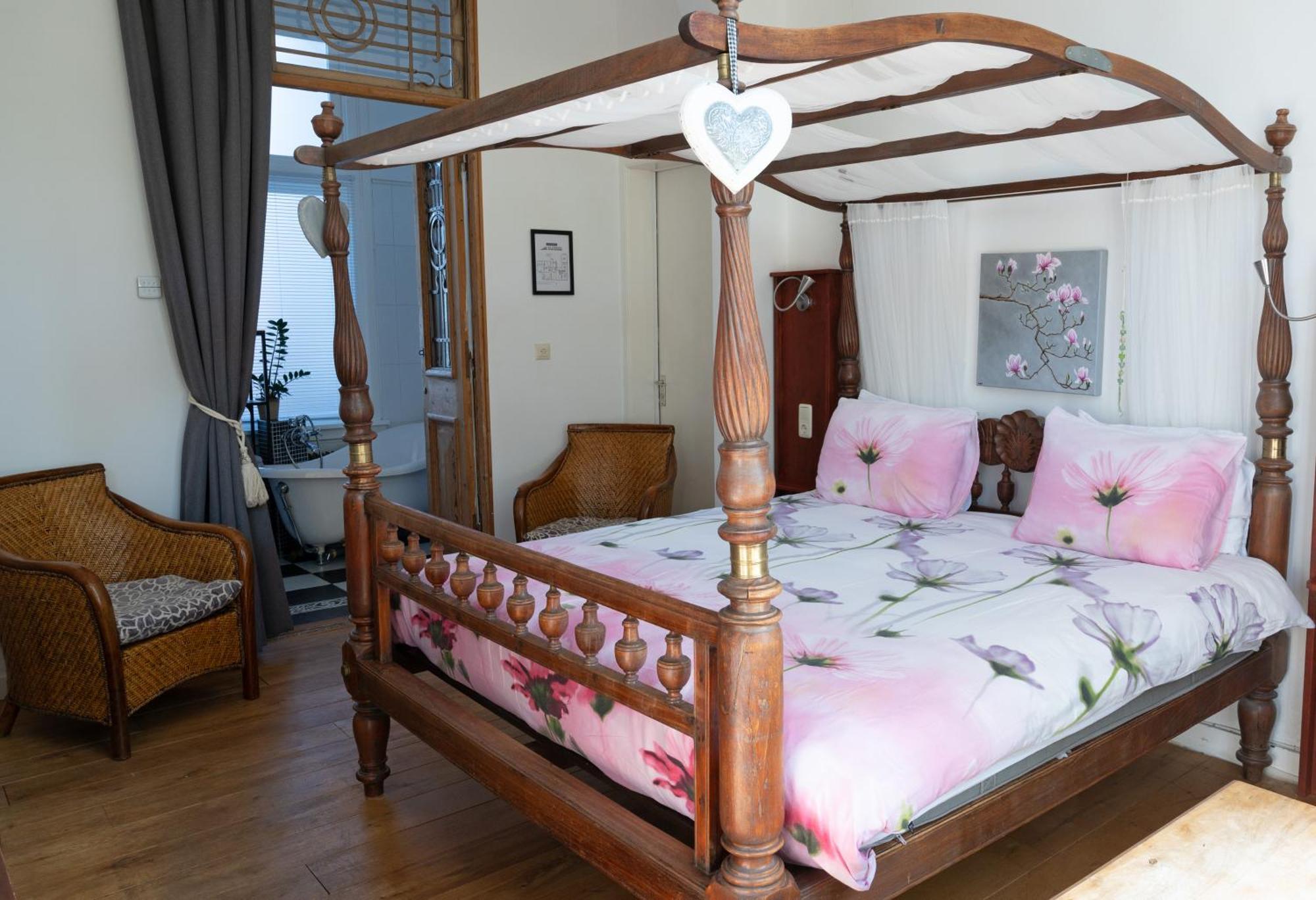 B&B Het Oude Postkantoor Yerseke Ngoại thất bức ảnh